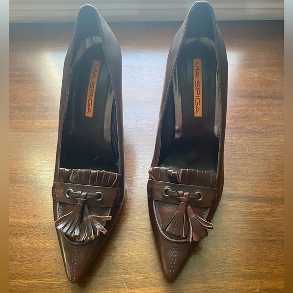 Via Spiga Italian made pointed toe brown loafer style w/ tassels heel -6.5 - Picture 8 of 11